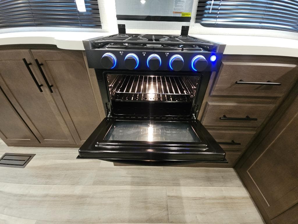 2026 Keystone RV 2026 Keystone RV Cougar - thumbnail 25