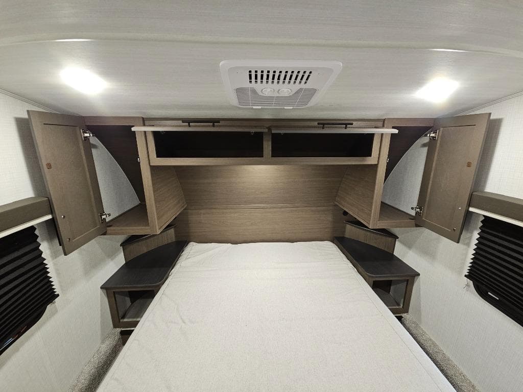 2026 Keystone RV 2026 Keystone RV Cougar - thumbnail 43