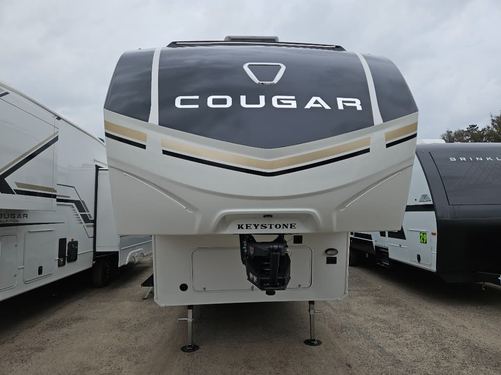 2026 Keystone RV 2026 Keystone RV Cougar Half-Ton - thumbnail 8