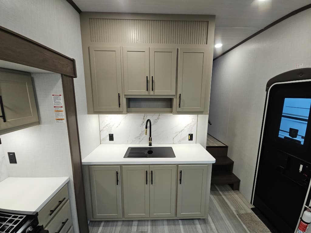 2026 Keystone RV 2026 Keystone RV Cougar Half-Ton - thumbnail 28