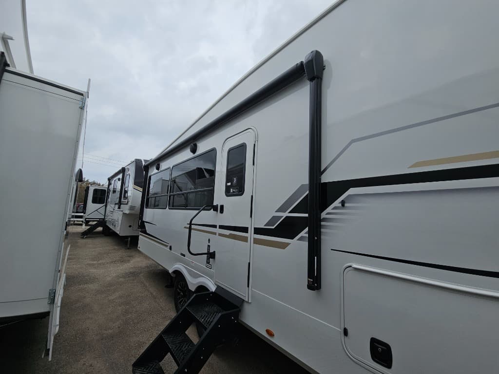 2026 Keystone RV 2026 Keystone RV Cougar Half-Ton - thumbnail 50