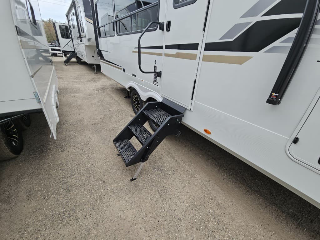 2026 Keystone RV 2026 Keystone RV Cougar Half-Ton - thumbnail 51
