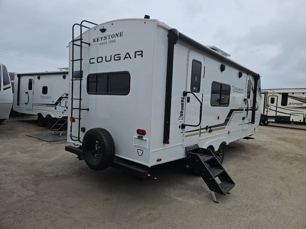 2026 Keystone RV 2026 Keystone RV Cougar Western Elevation - thumbnail 3
