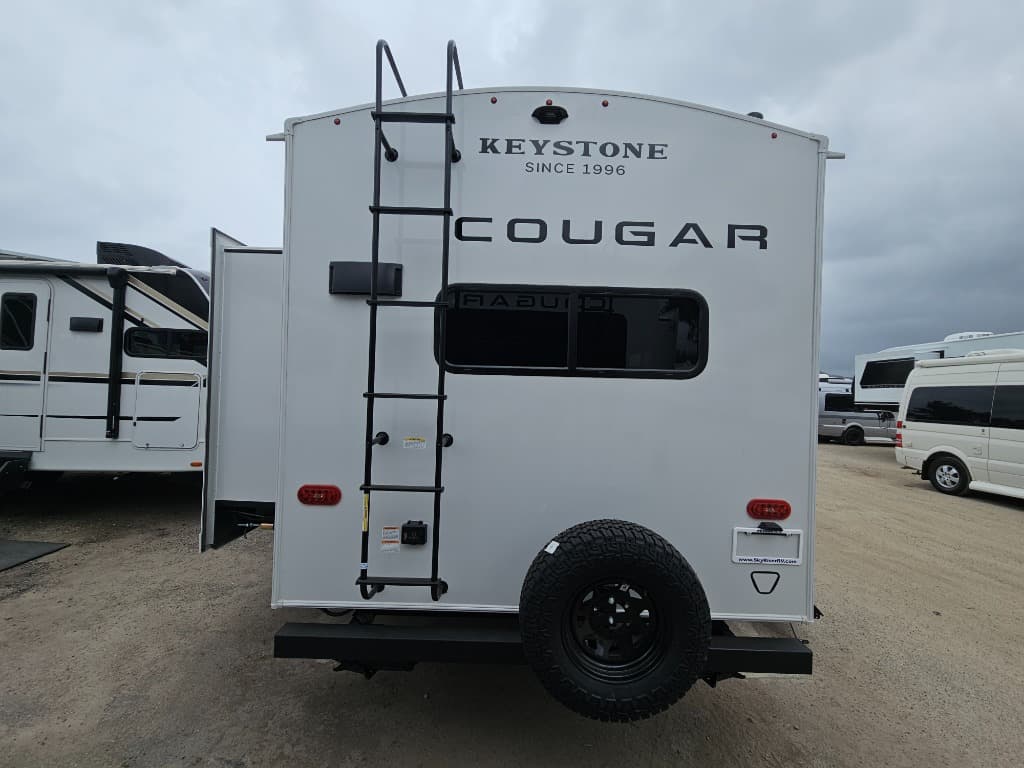 2026 Keystone RV 2026 Keystone RV Cougar Western Elevation - thumbnail 4