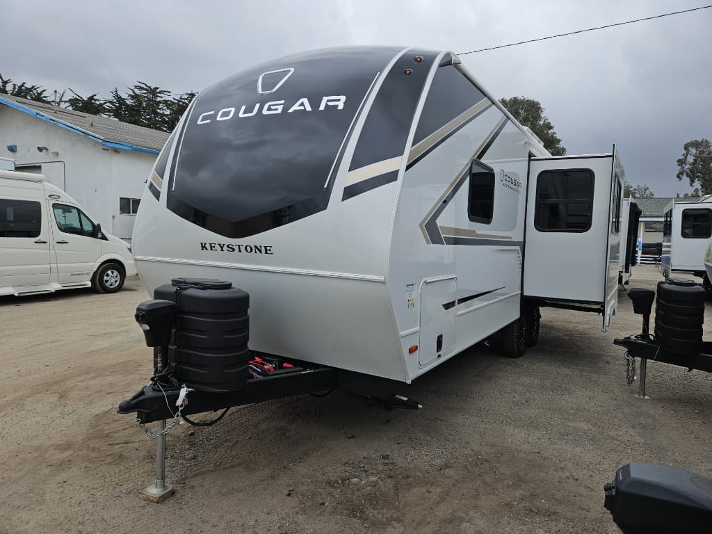 2026 Keystone RV 2026 Keystone RV Cougar Western Elevation - thumbnail 5