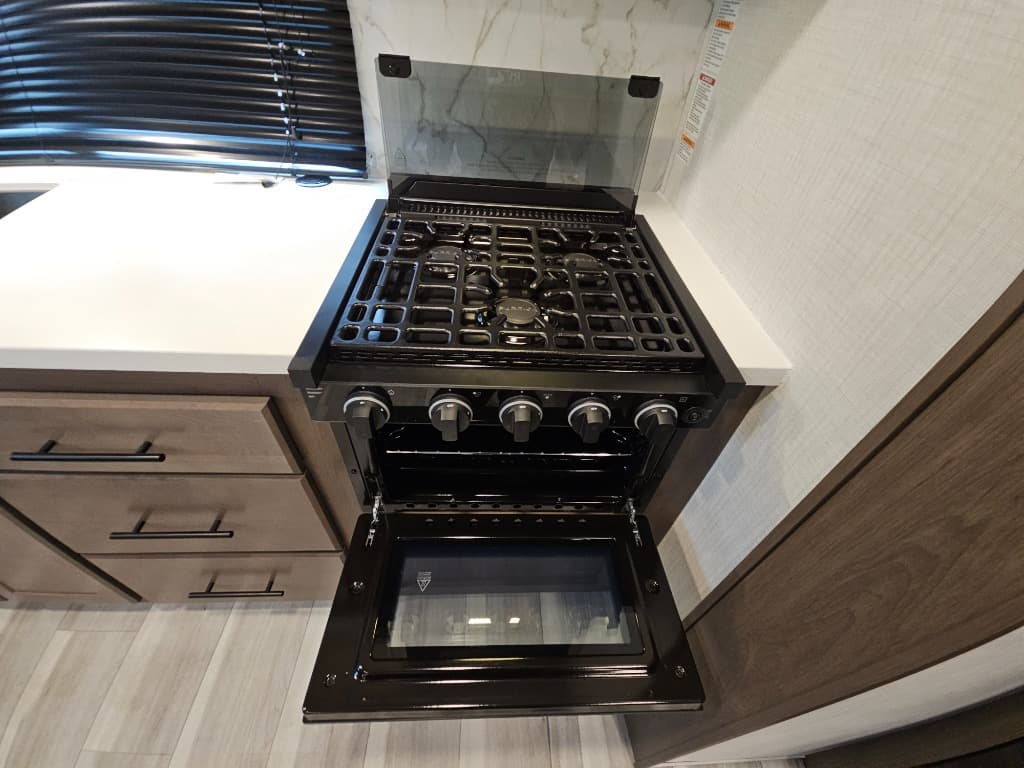 2026 Keystone RV 2026 Keystone RV Cougar Western Elevation - thumbnail 16