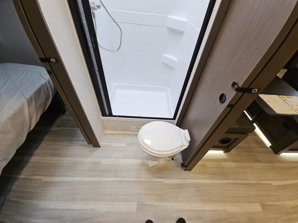 2026 Keystone RV 2026 Keystone RV Cougar Western Elevation - thumbnail 22