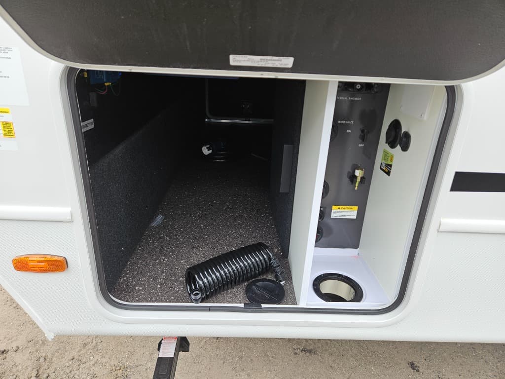 2026 Keystone RV 2026 Keystone RV Cougar Western Elevation - thumbnail 41