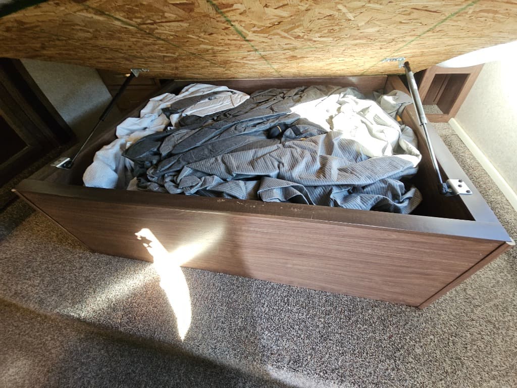 2018 Heartland RV 2018 Heartland RV Pioneer - thumbnail 38