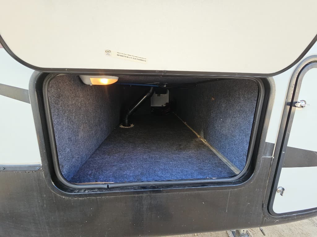 2018 Heartland RV 2018 Heartland RV Pioneer - thumbnail 45