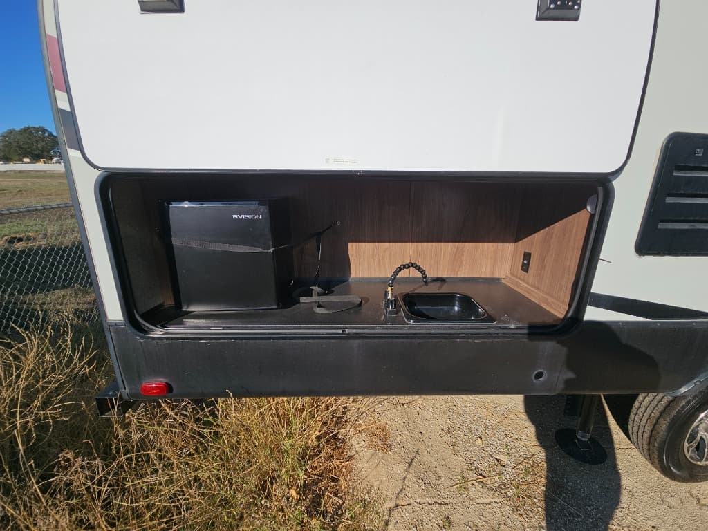 2018 Heartland RV 2018 Heartland RV Pioneer - thumbnail 50