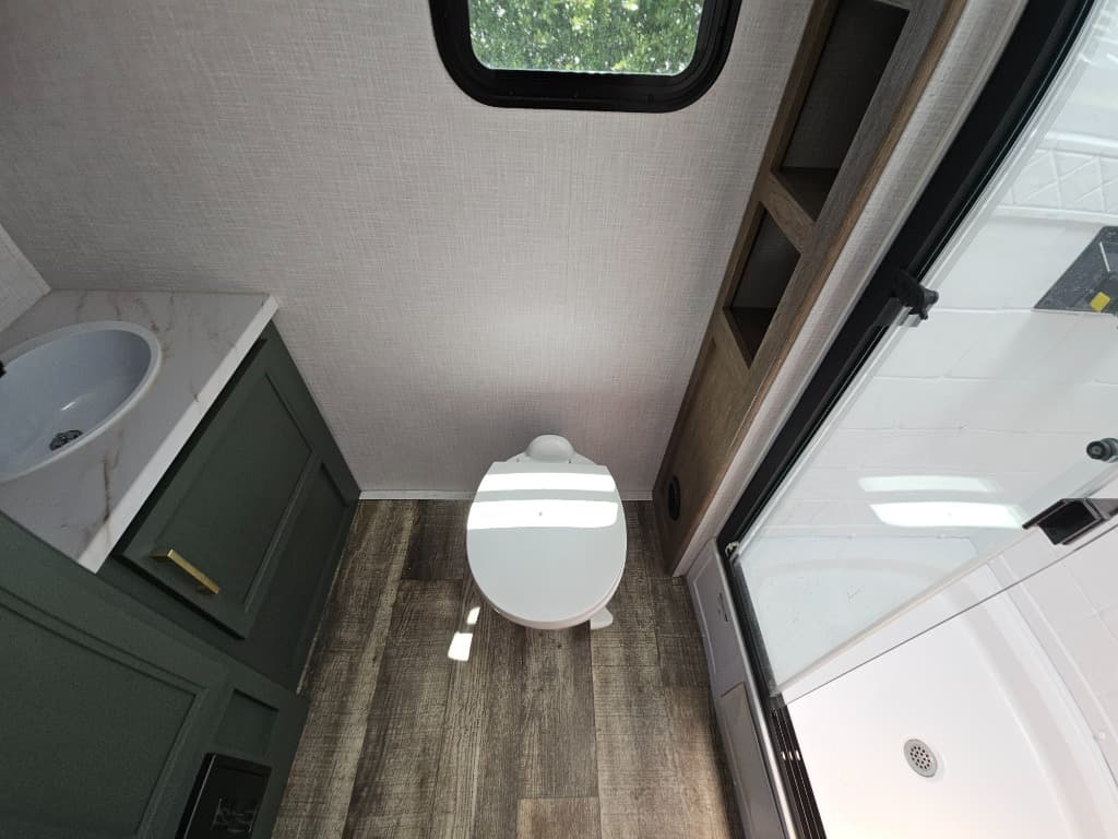 2024 Dutchmen 2024 Dutchmen Eddie Bauer - thumbnail 33