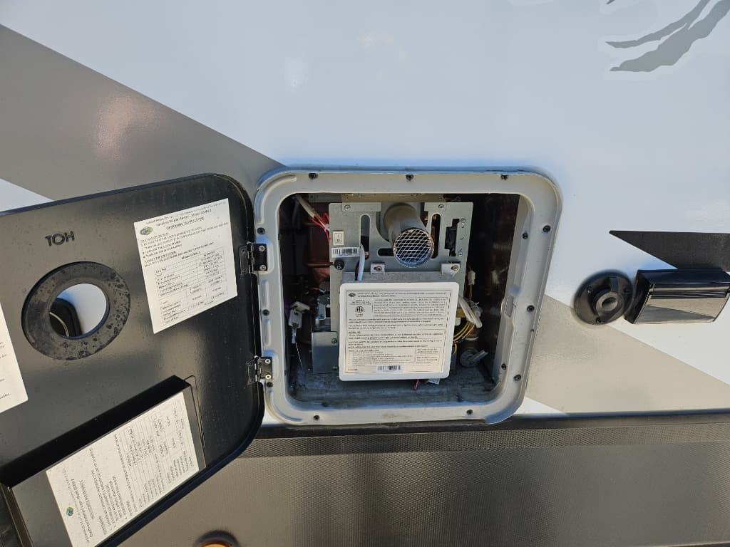 2024 Dutchmen 2024 Dutchmen Eddie Bauer - thumbnail 43