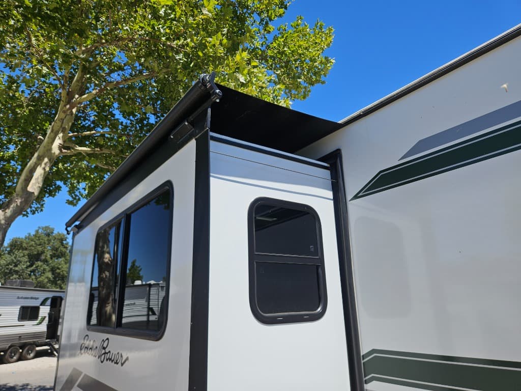 2024 Dutchmen 2024 Dutchmen Eddie Bauer - thumbnail 49