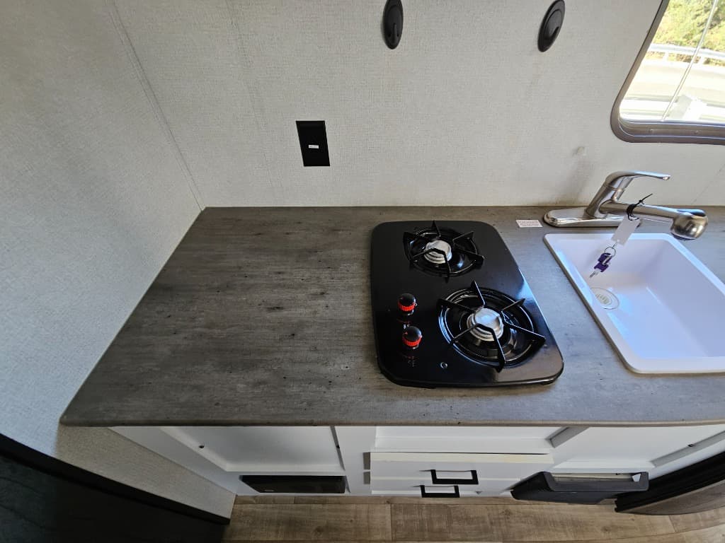 2021 Keystone RV 2021 Keystone RV Hideout - thumbnail 16