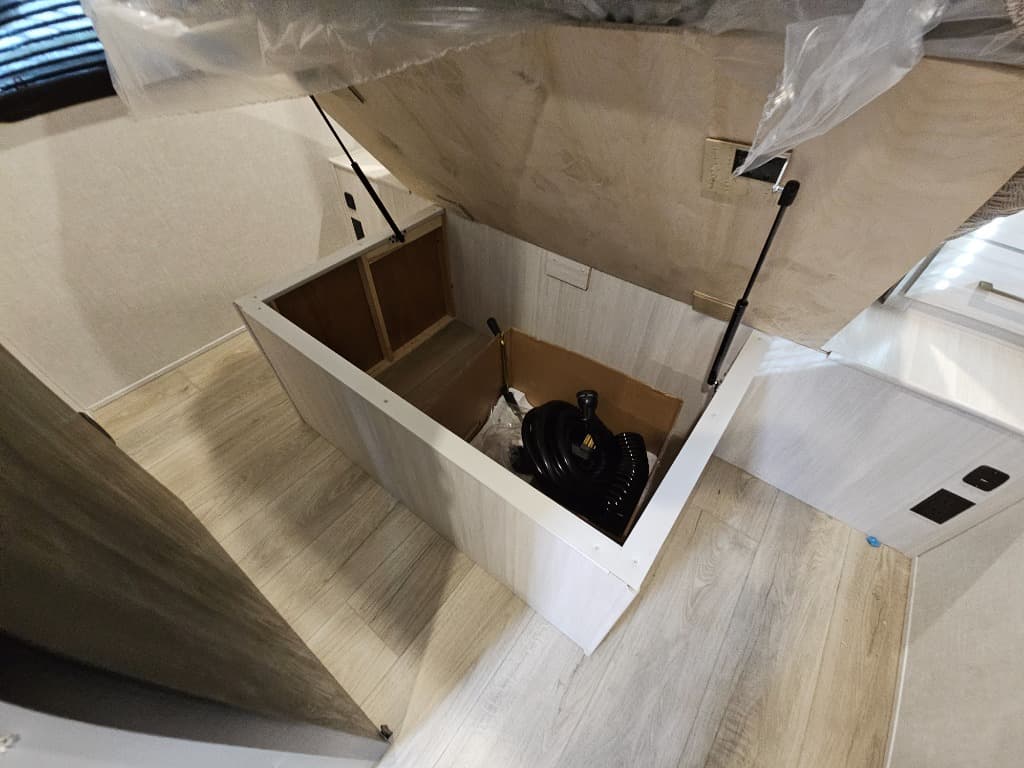 2025 Forest River 2025 Forest River Surveyor Camp Series - thumbnail 55