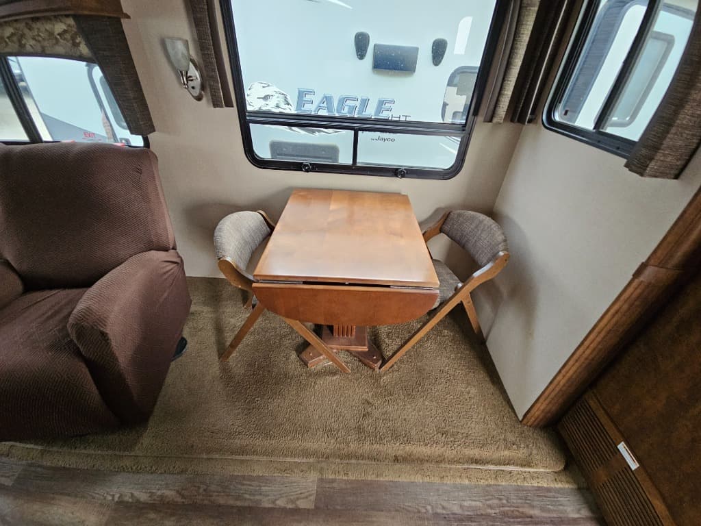 2016 Forest River RV 2016 Forest River RV Cardinal Blue Ridge - thumbnail 11