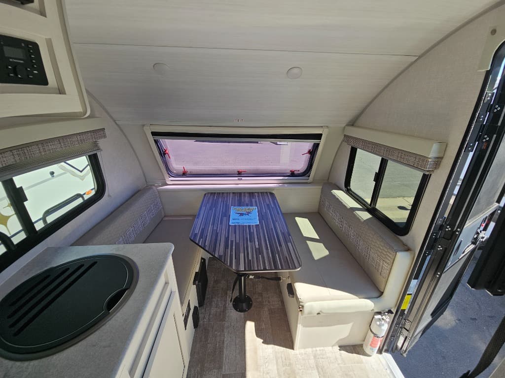 2022 Forest River 2022 Forest River R-Pod - thumbnail 8