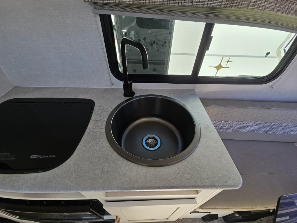 2022 Forest River 2022 Forest River R-Pod - thumbnail 12