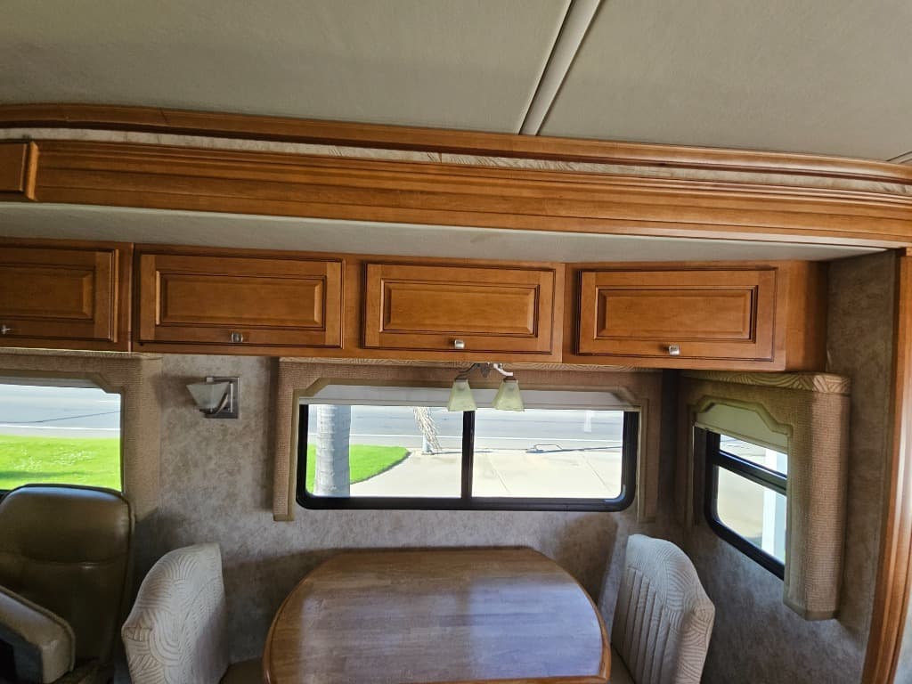 2010 Winnebago 2010 Winnebago Journey - thumbnail 36