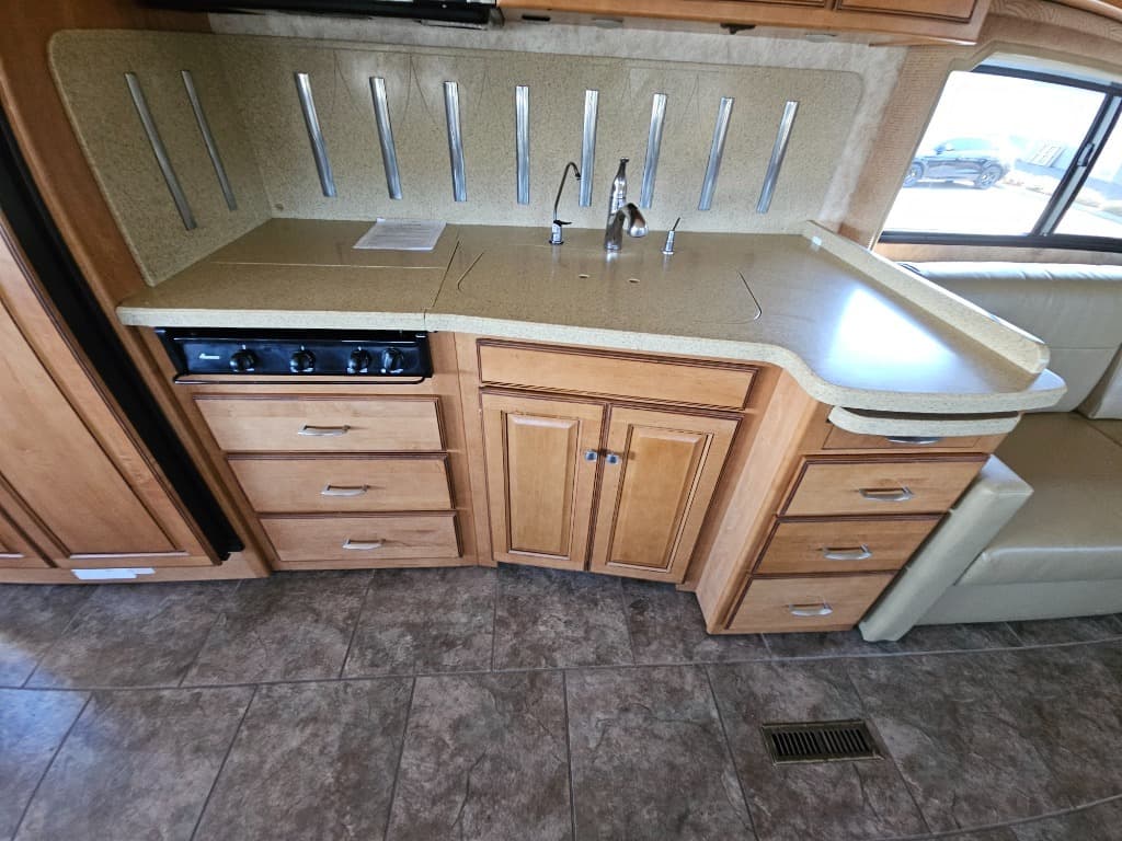 2010 Winnebago 2010 Winnebago Journey - thumbnail 44