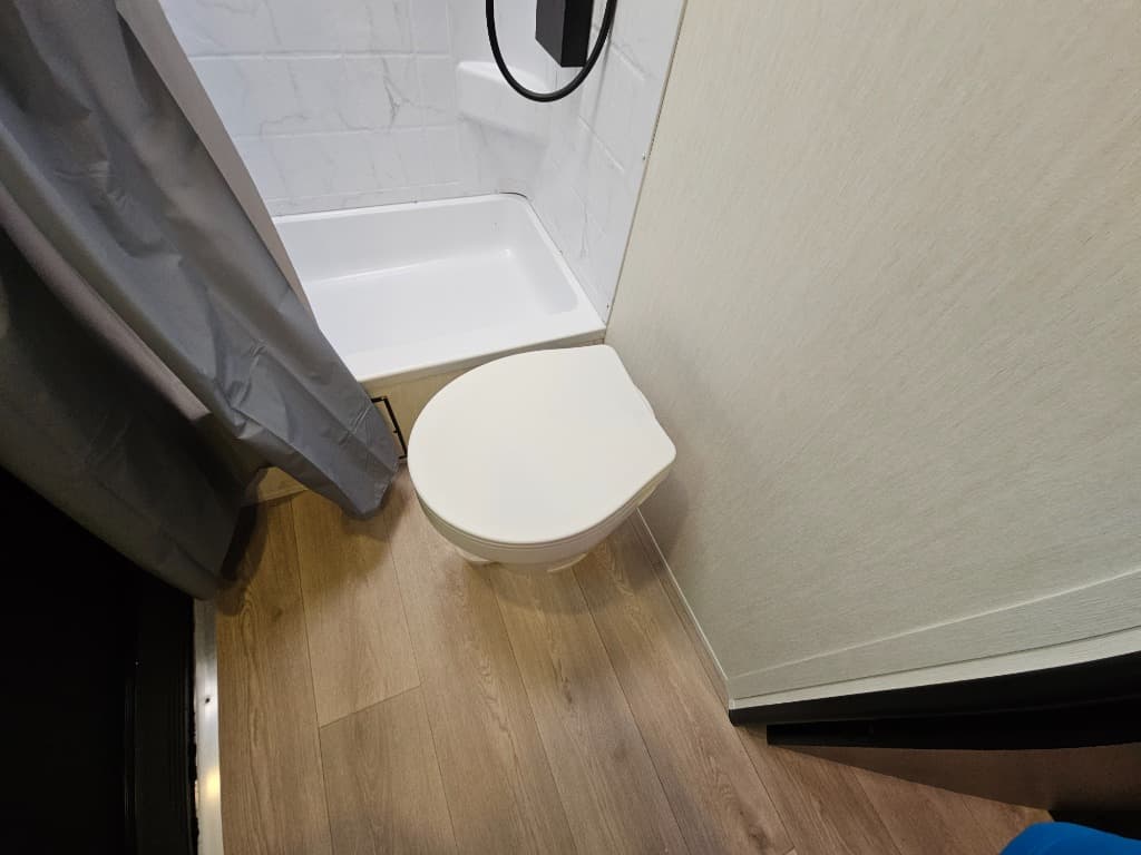 2025 Forest River 2025 Forest River Cherokee Grey Wolf Black Label - thumbnail 18