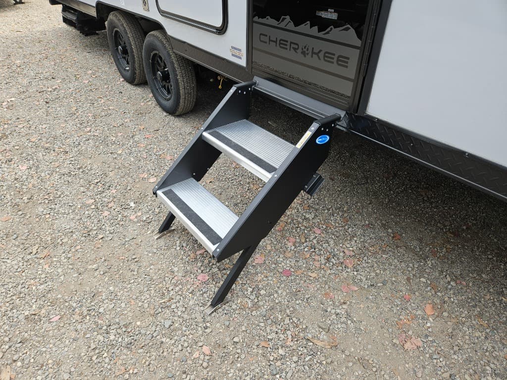 2025 Forest River 2025 Forest River Cherokee Grey Wolf Black Label - thumbnail 39