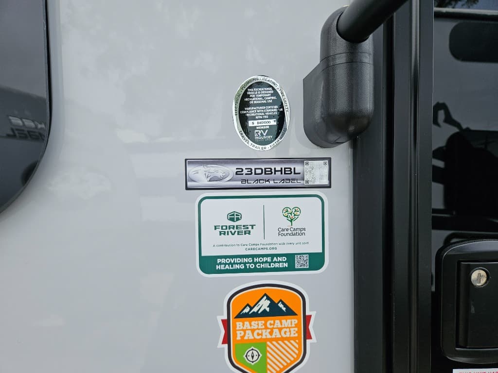2025 Forest River 2025 Forest River Cherokee Grey Wolf Black Label - thumbnail 40