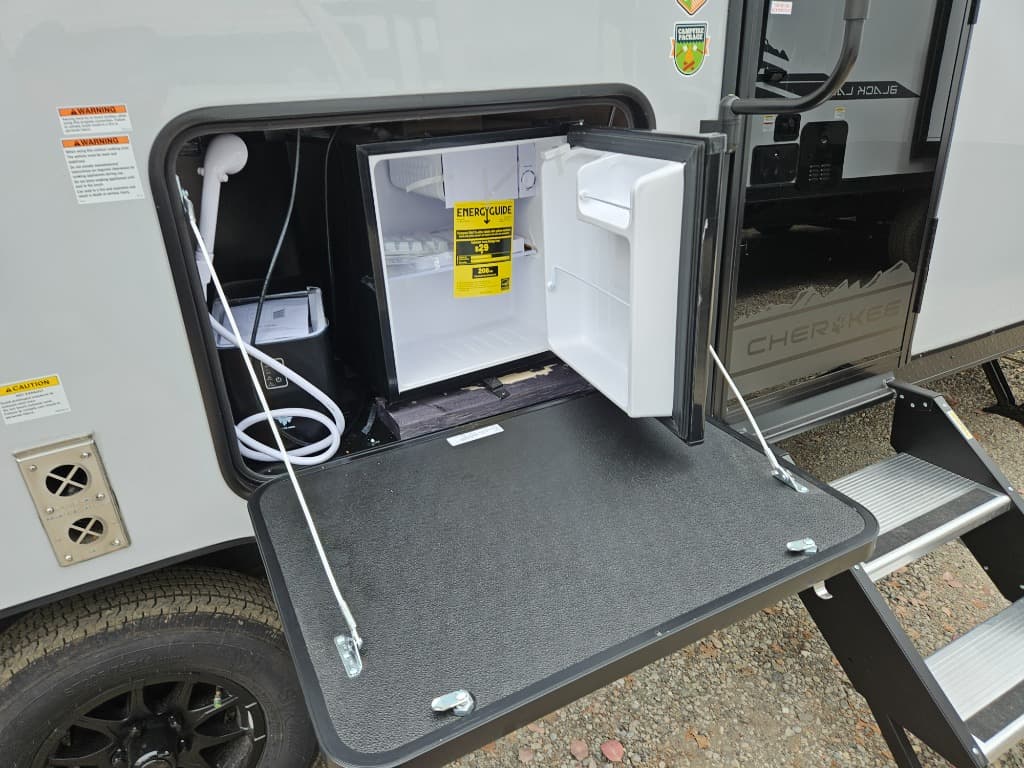 2025 Forest River 2025 Forest River Cherokee Grey Wolf Black Label - thumbnail 41