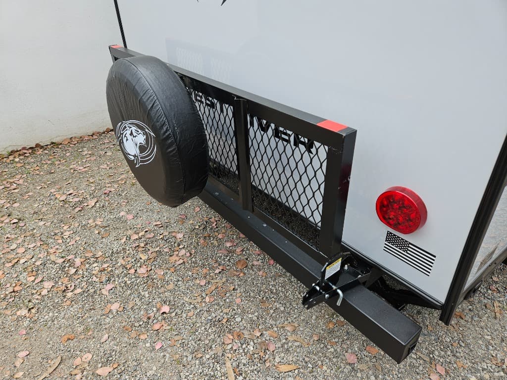 2025 Forest River 2025 Forest River Cherokee Grey Wolf Black Label - thumbnail 45