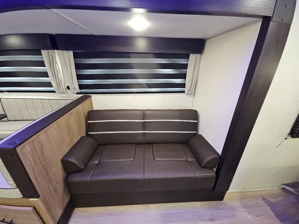 2025 Forest River 2025 Forest River Cherokee Grey Wolf - thumbnail 12