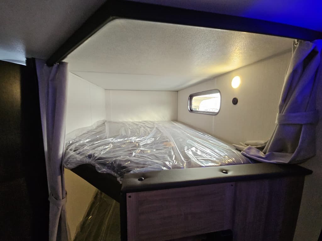 2025 Forest River 2025 Forest River Cherokee Grey Wolf - thumbnail 16