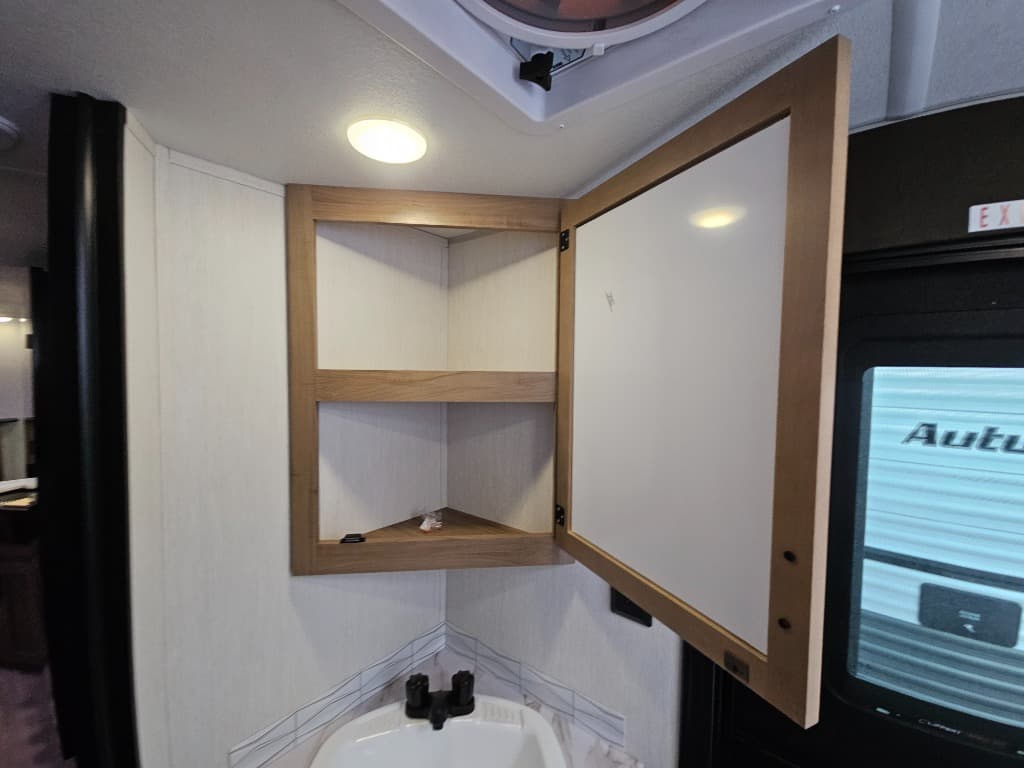 2025 Forest River 2025 Forest River Cherokee Grey Wolf - thumbnail 24