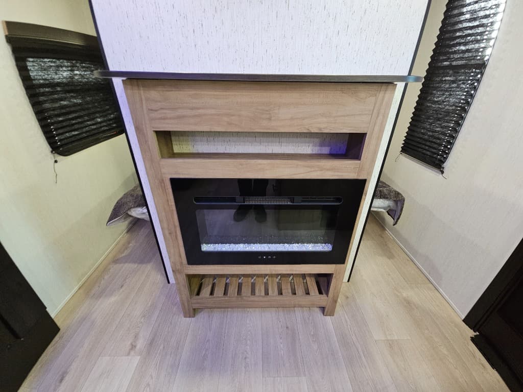 2025 Forest River 2025 Forest River Cherokee Grey Wolf - thumbnail 45