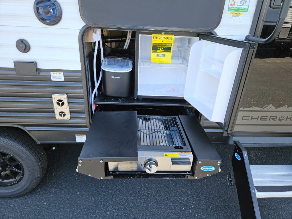 2025 Forest River 2025 Forest River Cherokee Grey Wolf - thumbnail 61