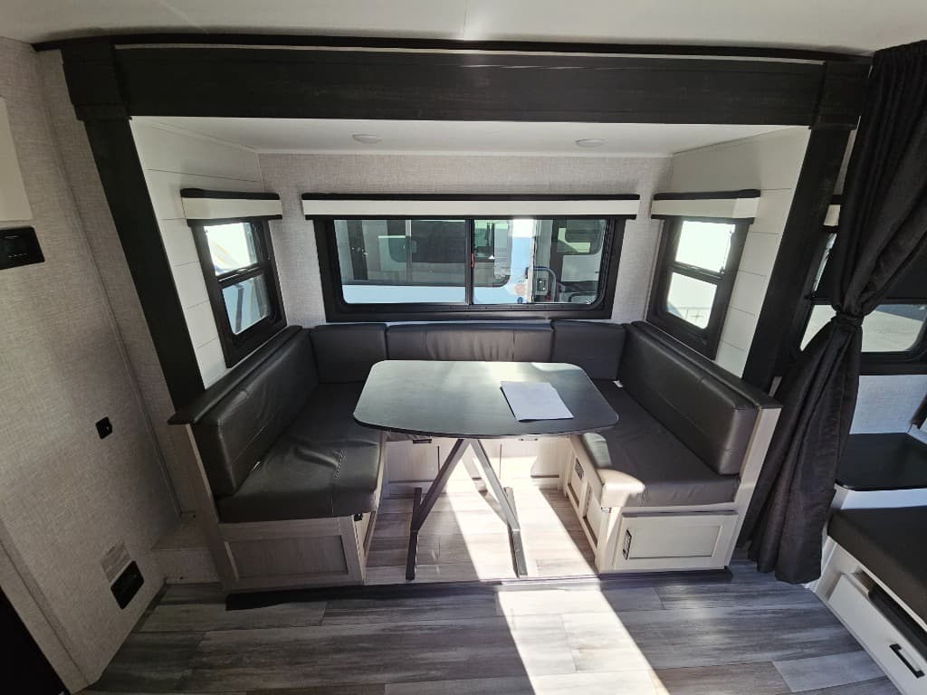 2024 Jayco 2024 Jayco Jay Feather - thumbnail 16