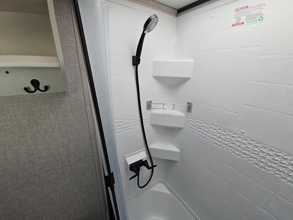 2024 Jayco 2024 Jayco Jay Feather - thumbnail 33