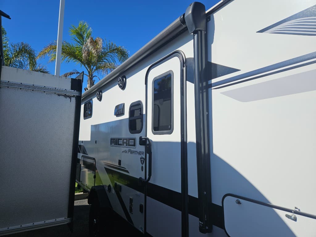 2024 Jayco 2024 Jayco Jay Feather - thumbnail 43