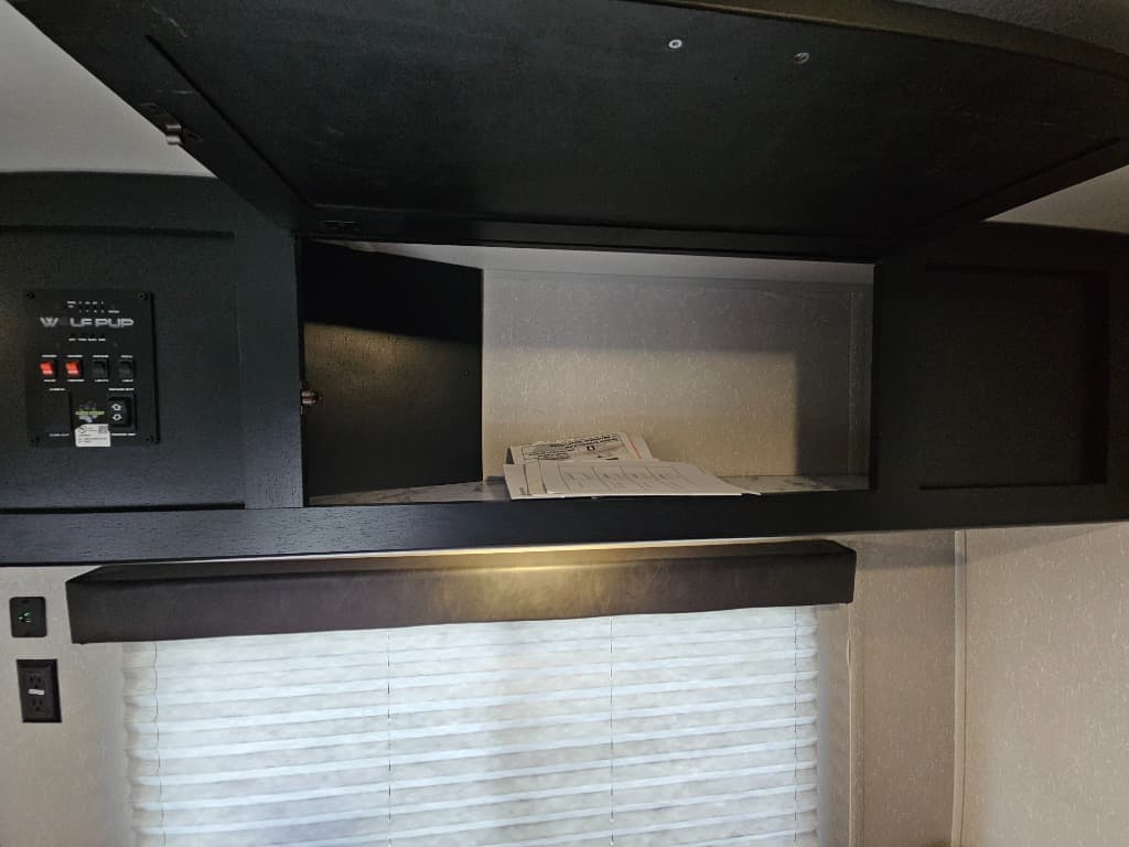 2021 Forest River RV 2021 Forest River RV Cherokee Wolf Pup - thumbnail 21