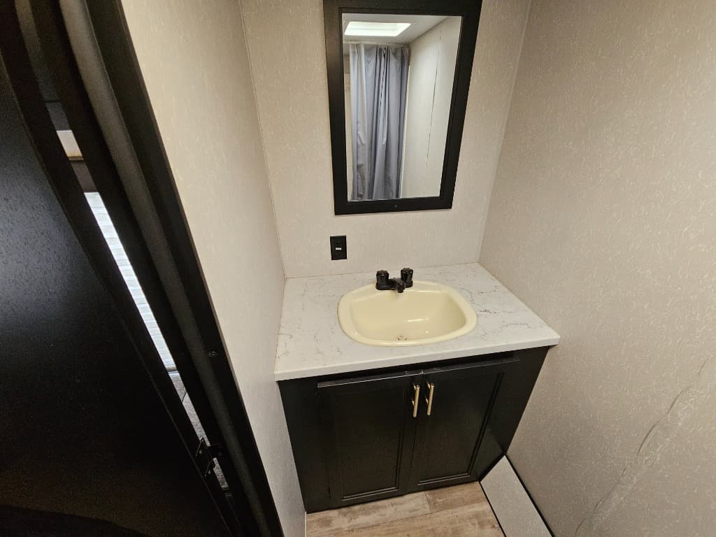 2021 Forest River RV 2021 Forest River RV Cherokee Wolf Pup - thumbnail 23