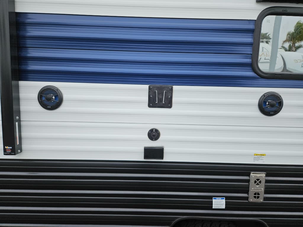 2025 Forest River RV 2025 Forest River RV Cherokee Wolf Pup - thumbnail 39