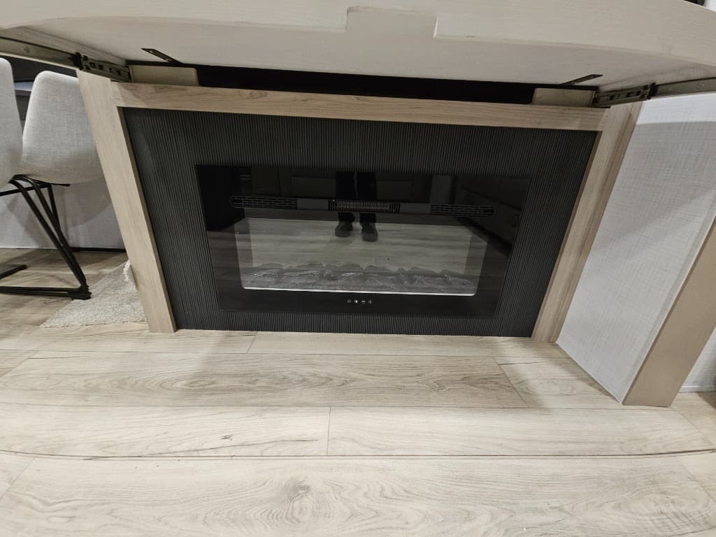 2025 Forest River 2025 Forest River Flagstaff Classic - thumbnail 14