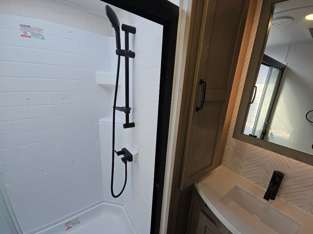 2025 Forest River 2025 Forest River Flagstaff Classic - thumbnail 32