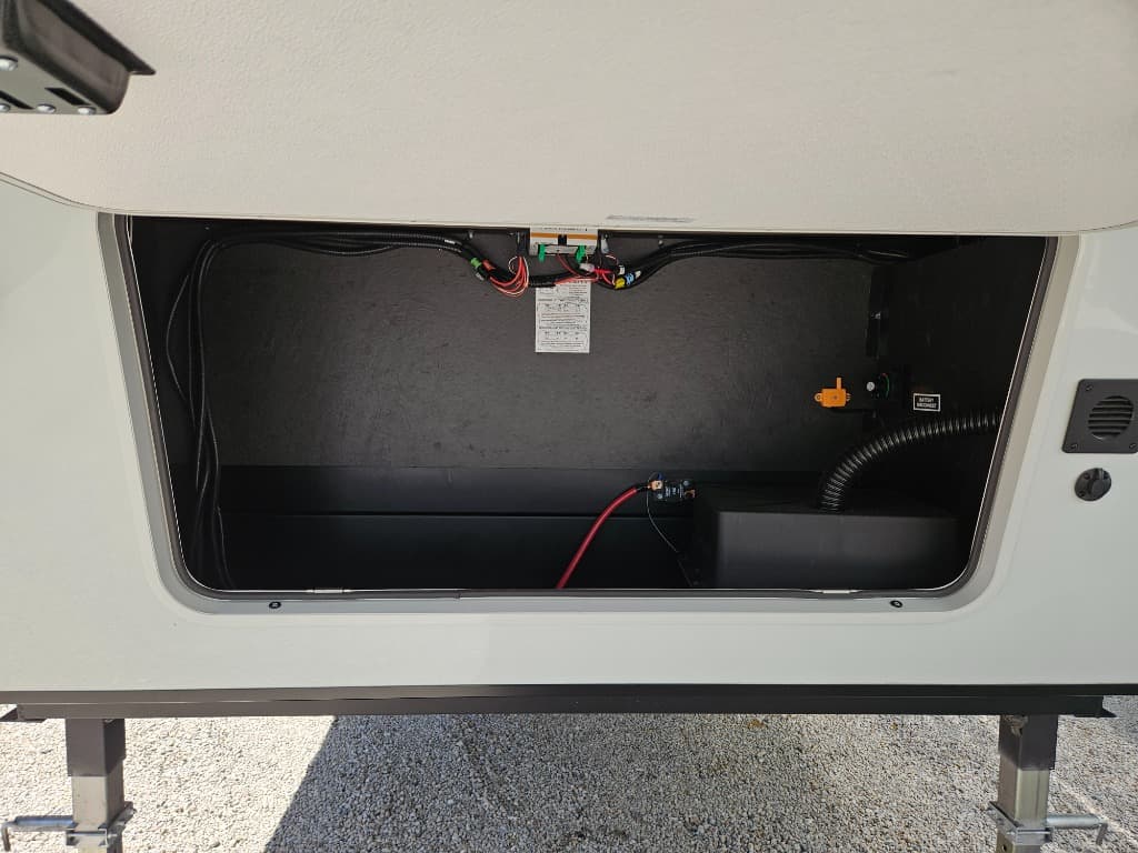 2025 Forest River 2025 Forest River Flagstaff Classic - thumbnail 43