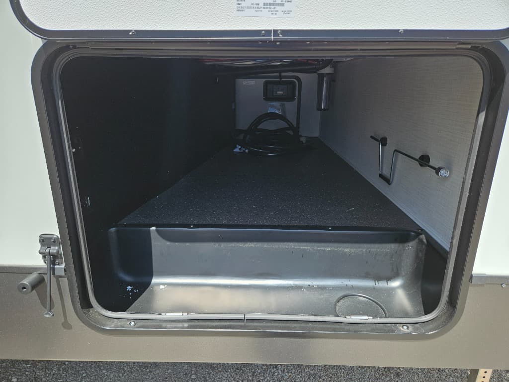 2025 Forest River 2025 Forest River Flagstaff Classic - thumbnail 46