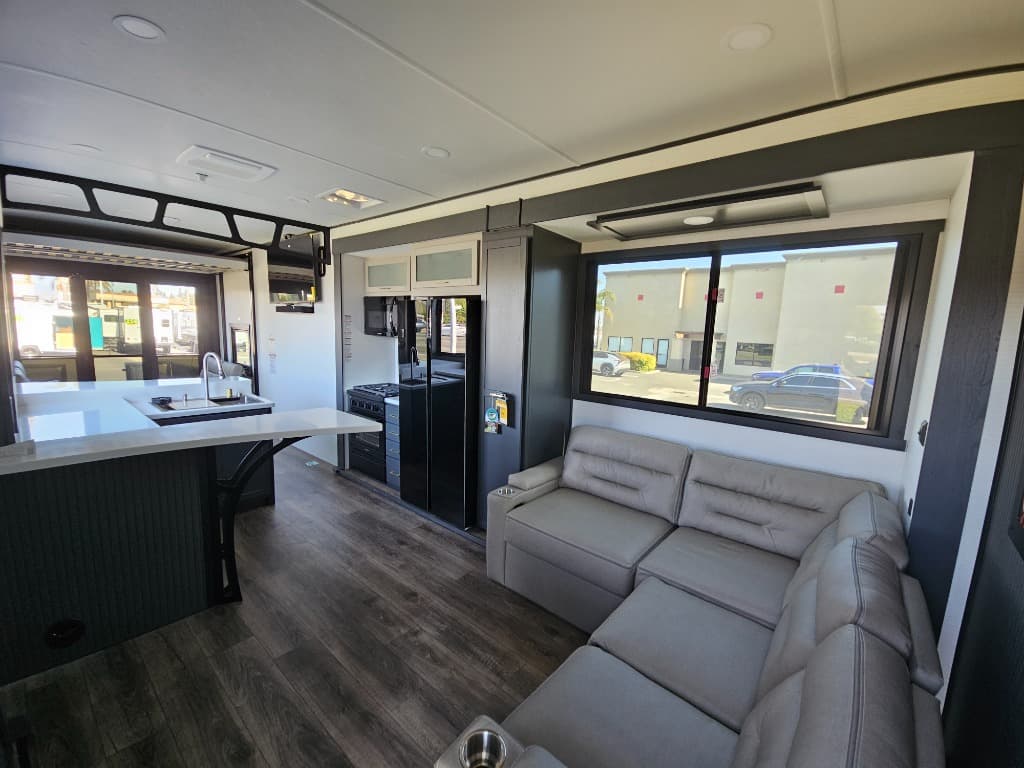 2025 Forest River RV 2025 Forest River RV XLR Nitro - thumbnail 10