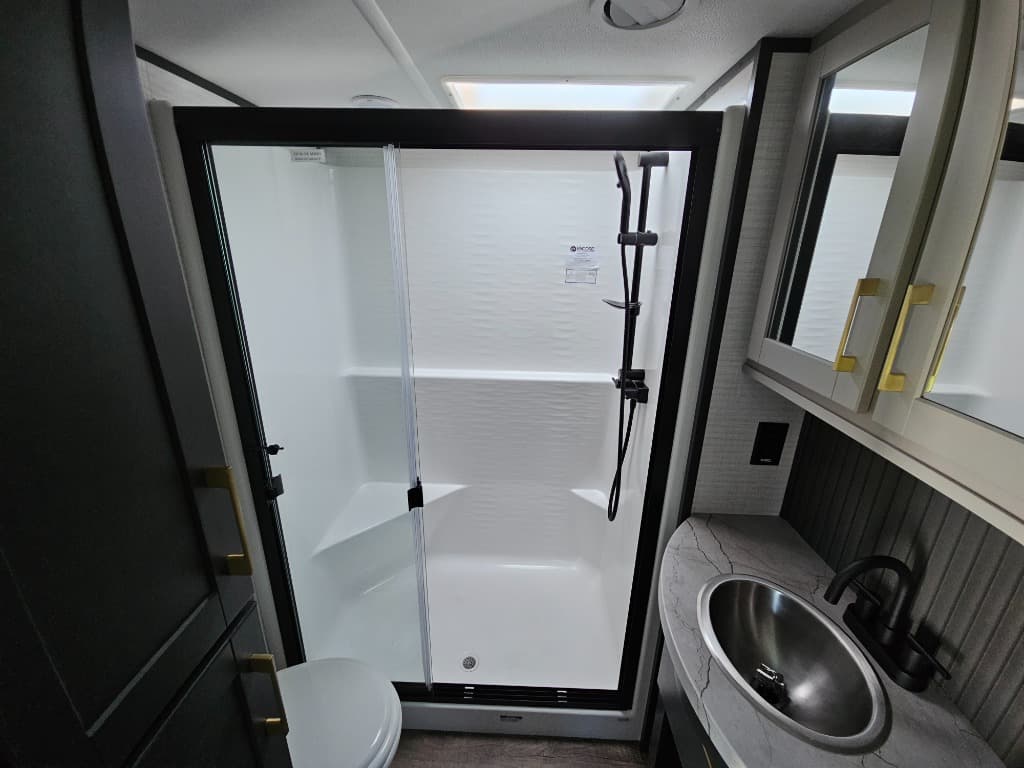 2025 Forest River RV 2025 Forest River RV XLR Nitro - thumbnail 32