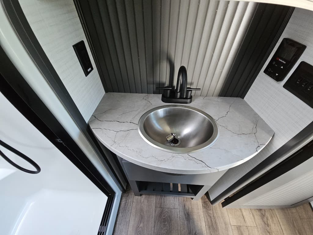 2025 Forest River RV 2025 Forest River RV XLR Nitro - thumbnail 37