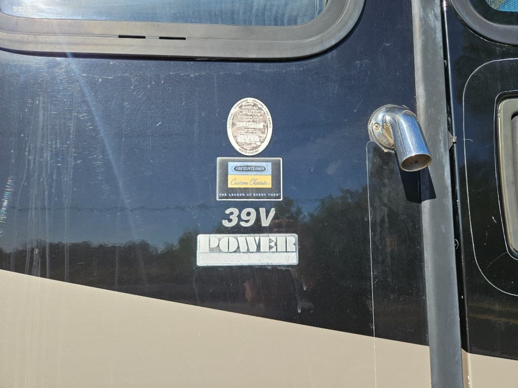 2007 Fleetwood RV 2007 Fleetwood RV Discovery - thumbnail 53