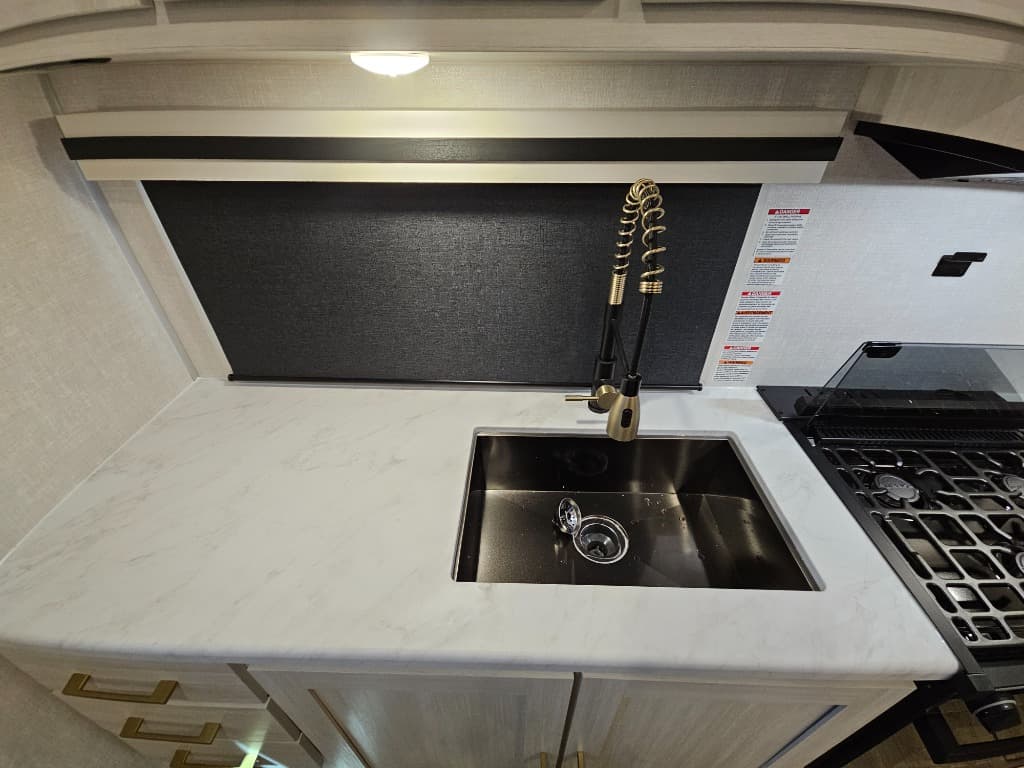 2025 Forest River 2025 Forest River Surveyor Legend - thumbnail 14